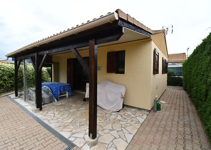 Maison 6 Personnes Climatisee Dans Avec Piscine A 900 M Des Plages Σπίτι διακοπών *